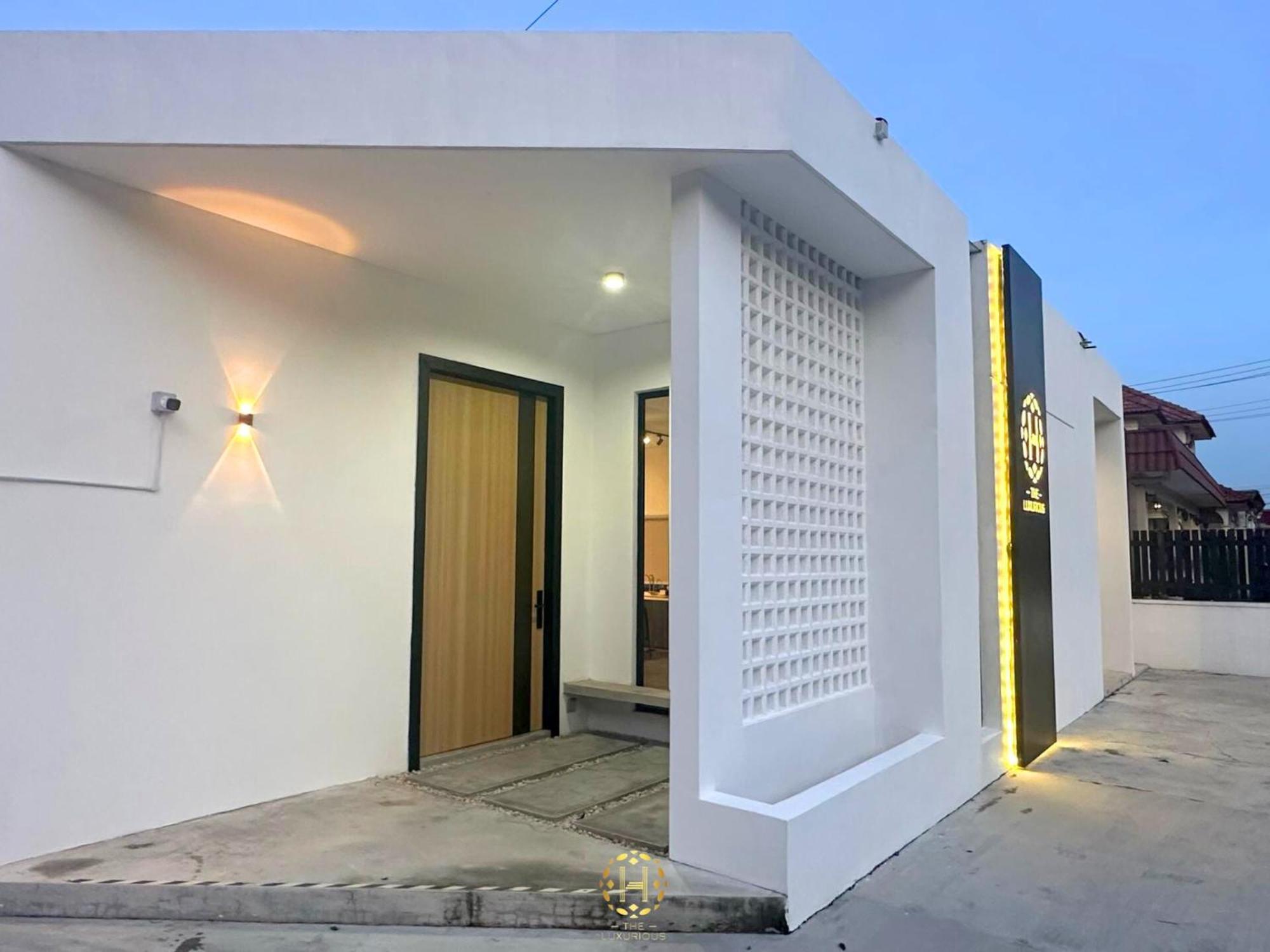 Villa The Luxurious 27, Johor Bahru Esterno foto