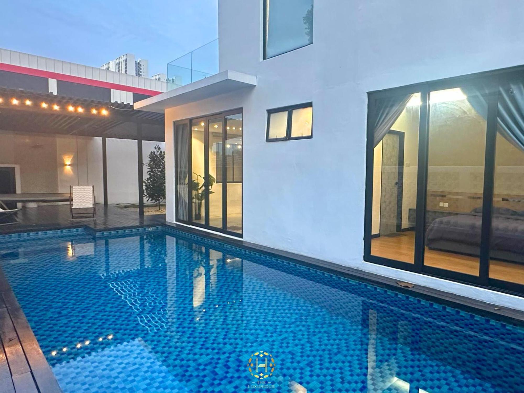 Villa The Luxurious 27, Johor Bahru Esterno foto